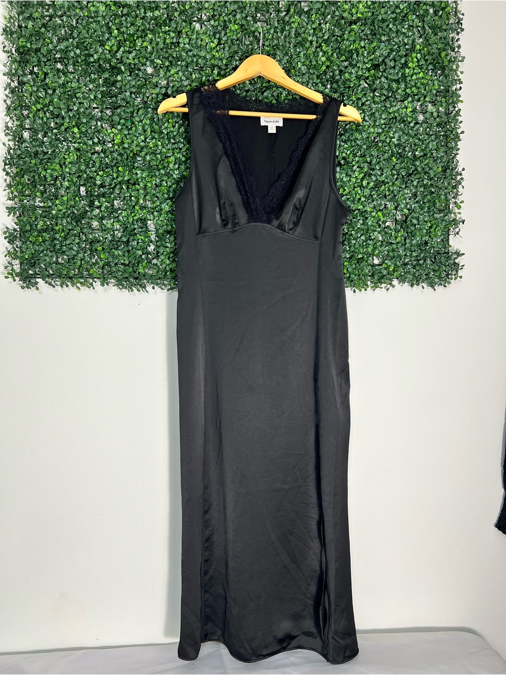 Nordstrom Open Edit Black Lace Trim Satin Midi Dress Size Medium NWOT